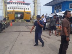 Pelayanan Petugas Tiket di Pelabuhan Pamatata Mengecewakan, Kadishub Kabupaten Selayar Sanksi Tegas Bawahan