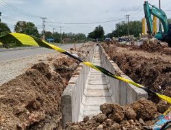 Paket Preservasi Jalan dan Jembatan Kiliranjao-Batas Jambi dan Riau di Kabupaten Sijunjung dan Dharmasraya Oleh PT Rimbo Peraduan Dikerjakan Maximal