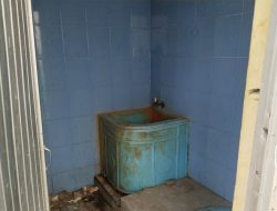 Toilet SMPN 2 Tapung Hulu Kabupaten Kampar Jorok
