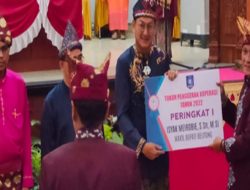 Wabup Belitung Raih Penobatan Sebagai Tokoh Koperasi