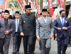 Rapat Paripurna Peringati HJK Bukittinggi ke 238, Ninik Mamak Walk Out