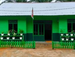 PTPN VI Serahkan Bantuan Bedah Rumah di Wilayah Kodim 0420 Sarko