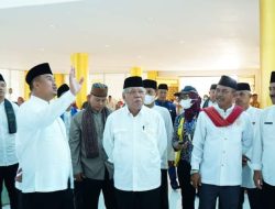 Masjid Agung Diresmikan oleh Menteri PUPR dan Langsung di Pakai Sholat Jum’at 