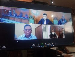 Eks Ketua DPRD Jabar Bersama Isteri Dituntut 12 Tahun Penjara dan Denda 2 Milyar