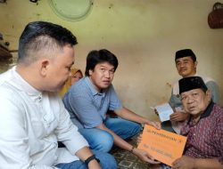 Bupati Bantaeng Salurkan Bantuan Bencana ke Warga Kayuloe dan Pa’bumbungang