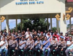 Polres Way Kanan Gelar Jum’at Curhat di Balai Kampung Bumi Ratu