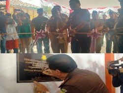 Didampingi Bupati Sapuan, Kajati Bengkulu Resmikan Gudang BB Kejari Mukomuko