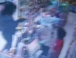 Gagal Bawa Isi Brankas, Perampok Bersenpi di Alfamart Bawa Kabur uang Rp 162.000