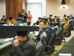 Hadiri RUPS, Sutan Riska Minta Bank Nagari Perhatikan Sektor UMKM