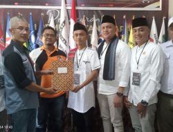 DPC Gerindra Dibawah Komando Sandi Sanjaya Antarkan Berkas Bacaleg ke KPUD Dharmasraya