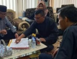 WKo Serahkan Dana Hibah, Manfaatkan Sesuai Program