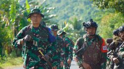 Prajurit Yonif PR 433/JS Melaksanakan Latihan Hanmars
