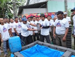 Nelayan Balad Ganjar Bangun Kolam Pemijahan Lele untuk Kelompok Nelayan di Pangandaran