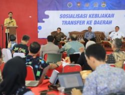 Bupati Bandung Barat Membuka Rapat Sosialisasi Kebijakan Transfer ke Daerah