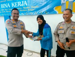 Kegiatan MPLS, Polres Purwakarta Ajak Pelajar Jauhi Narkoba dan Tidak Terlibat Geng Motor