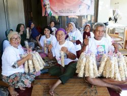 Tingkatkan Ekonomi Warga, Ganjar Sejati Gelar Pelatihan Pembuatan Kerupuk Banyu Pindang