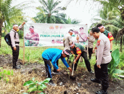 Dalam Rangka Peringati HUT RI ke-78, Polri Mengadakan Penanaman Pohon Serentak di Seluruh Indonesia