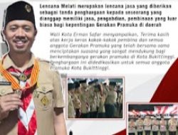 Erman Safar Sandang Penghargaan Lencana Melati