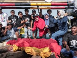 Gardu Ganjar Meriahkan Pelaksanaan Pesta Laut Carita di Banten