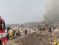 Ekskalasi Situasi Kebakaran TPAS Sarimukti, Pemprov Jabar Menutup Sementara Pembuangan Sampah