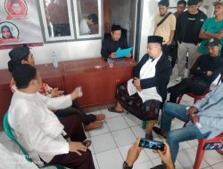 Tokoh Beserta Masyarakat Tuntut Kepala Desa Plered Purwakarta Dicopot