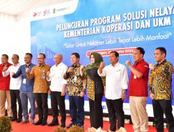Bupati Dampingi Menkopukm Resmikan SPBUN
