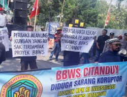 Massa Gabungan dari Berbagai Elemen Masyarakat, Tuntut Aparat Penegak Hukum Unjuk Mengaudit BBWS Citanduy