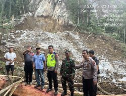 TNI-POLRI Gerak Cepat Tinjau Longsor di Nagori Durian Banggal