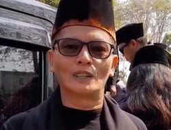 Pendekar Banten Bagikan Snack di Acara Haul Syeh Abdul Qadir Al Zaelani