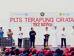 Presiden Jokowi Resmikan PLTS Terapung Cirata