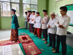 Kepala Kantor Urusan Agama Kecamatan Sepatan Melaksanakan Solat Gaib untuk Syuhada di Palestina