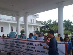 Forum Pekerja PDAM Tirta Lihou Melawan Penindasan, Desak Pecat Dirut Dodi Ridowin Mandalahi Dan Nina Kurnia Sitanggang 