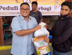 Kormi Tanah Datar Rayakan Peringatan 1 Tahun dengan Berbagi Sembako kepada Petugas K3 di Batusangkar