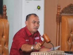 Paryanto Pimpin Rapat Paripurna Tentang Penetapan Ranperda Kabupaten Dharmasraya