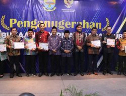 Gubernur Jambi Hadiri Malam Puncak Anugerah Keterbukaan Inpormasi Publik