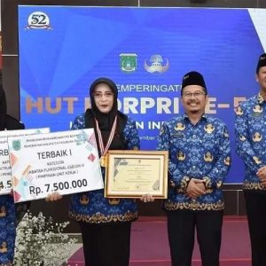 Kado Istimewa Di HUT Korpri Ke-52 RSUD Grati Raih  Penghargaan Dari Pemkab Pasuruan