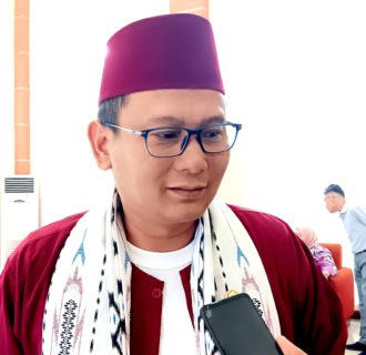 Skandal Debat, Paslon 1 dan 3 Dituduh ‘Blindspot’, Hamzah Ungkap Prestasi Pemikiran Prabowo yang Melejit di Ranah Pertahanan!