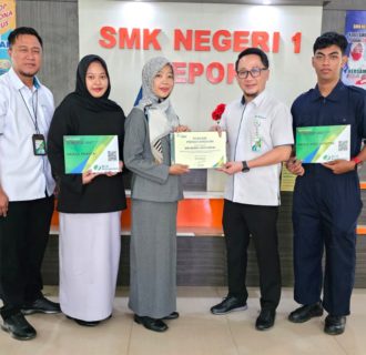 Siswa Magang SMKN 1 Depok  Dilindungi BPJS Ketenagakerjaan