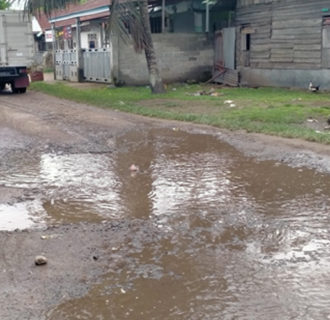 Jalan Lingkungan PIMM Miris, DPRD dan Pemkab Terkesan Tutup Mata, Warga: Kami Serasa Anak Tiri