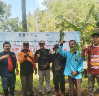 Launching Program Konservasi Hutan dan Daerah Tangkapan Air,  PT AB Sinergi Bersama Cempaka Foundation Tanam 3000 Pohon