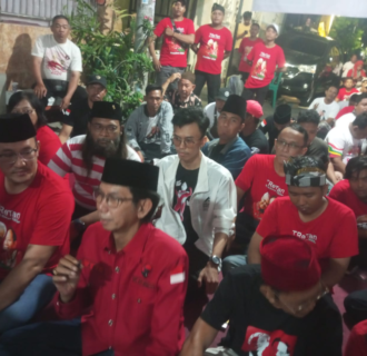 Hadiri Nobar, Ketua DPC PDIP Adi Sutarwijono Apresiasi Luar Biasa