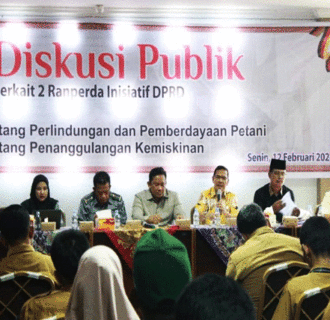 Gelar Diskusi Publik, Dua Raperda Inisiatif DPRD