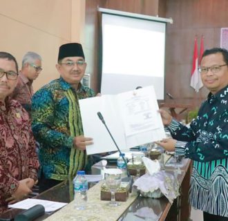 Bupati Tanjabbar Hadiri Kegiatan Entry Meeting Tim BPK RI Perwakilan Provinsi Jambi