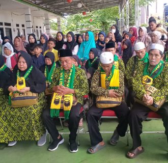Yayasan Baitul Insan Ar-Raasyid Travel Umroh dan Haji Kembali Berangkatkan Jemaah
