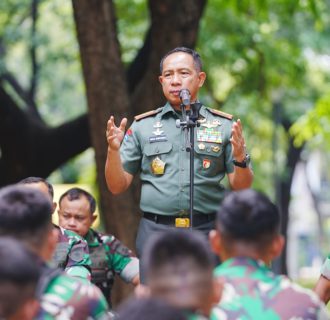Panglima TNI Cek Kesiapan Pasukan Pengaman Unjuk Rasa dan Babinsa Pengamanan Pemilu