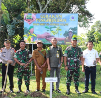 Penanaman Pohon Secara Serentak Bersama Pangdam I/BB, dalam Rangka Sukseskan Program Unggulan Kasad