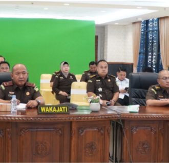 Wakil Kepala Kejaksaan Tinggi Riau dan Para Jaksa Ikuti Pengarahan Jaksa Agung Muda Tindak Pidana Umum