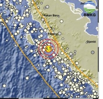 Gempa Guncang Bagian Barat Pessel Sumbar Getaran Terasa ke Mukomuko