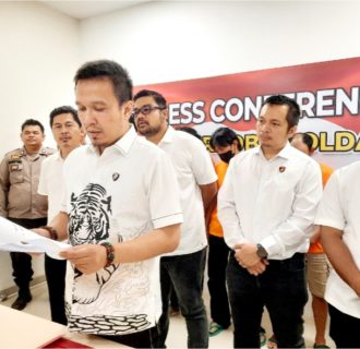 Polda Riau dan Polresta Pekanbaru Gulung Pengedar Sabu Jaringan Nasional
