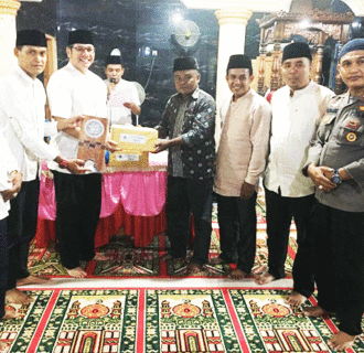 Pemkab Dharmasraya Menggelar Safari Ramadhan dan Meningkatkan Ketakwaan Umat